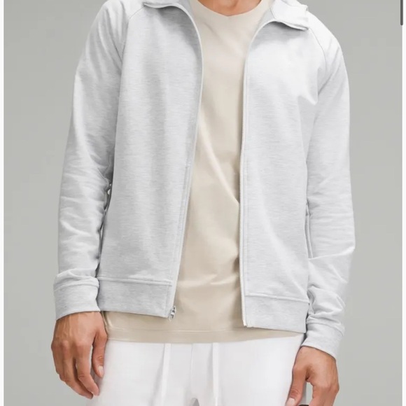 *NWT* Lululemon Men's Gray Sweater - Picture 1 of 6